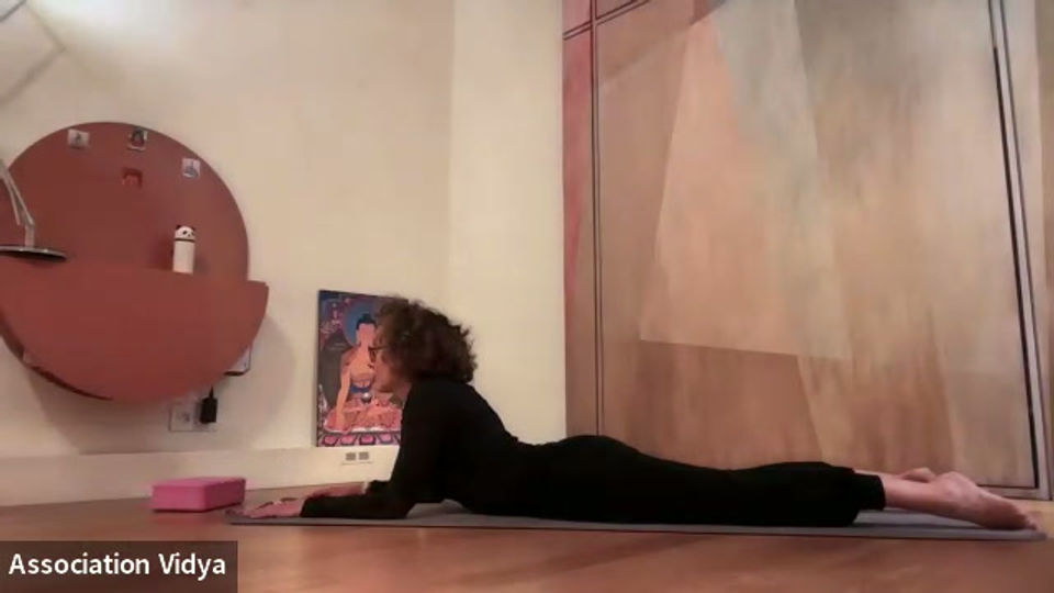 Vajrasana & relaxation (Marianne)